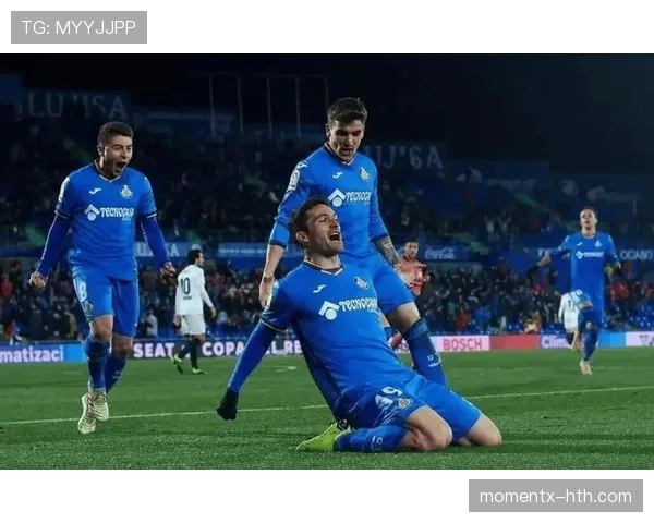 赫塔菲定位球再显威力，战术灵活助力攻势表现备受瞩目