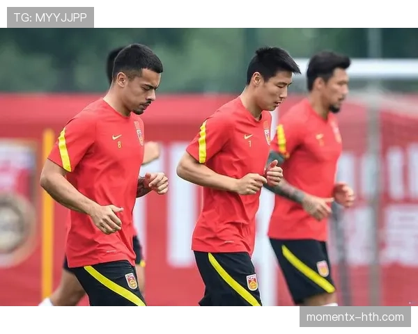 武磊再显神勇助国足战绩攀升，球队稳步迈向胜利